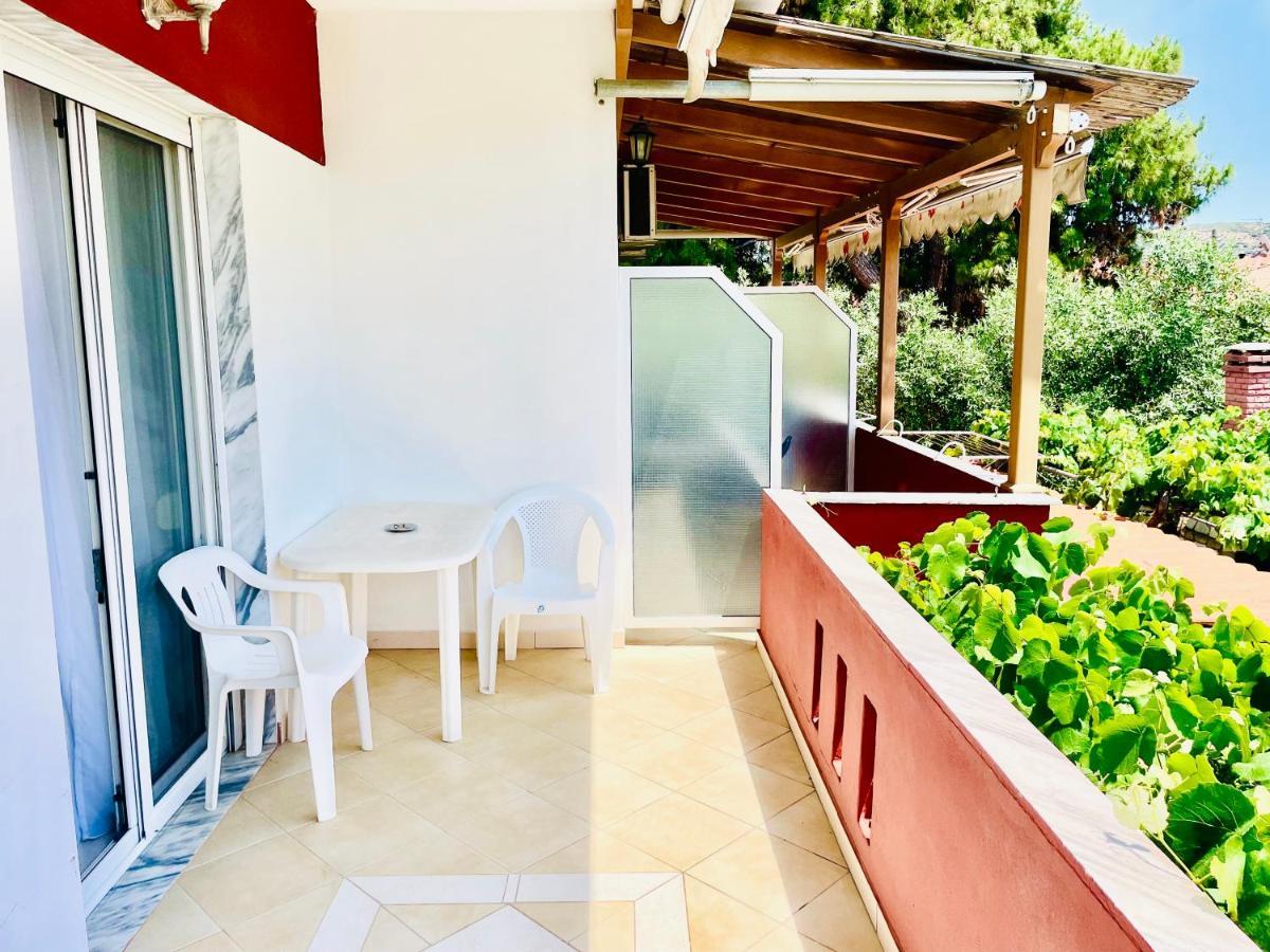 Achinora Potos Hotel Kültér fotó